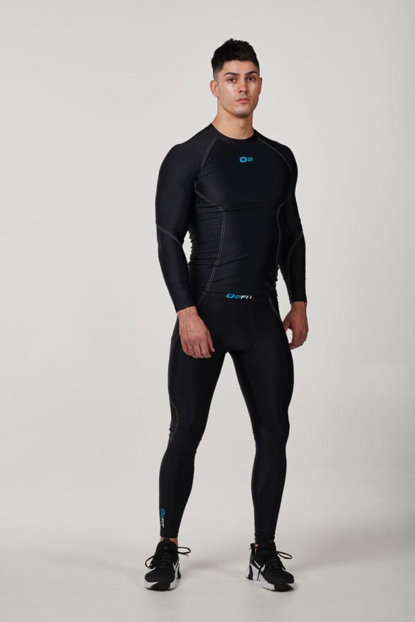 Male Long Top Regular Black with White – O2Fit